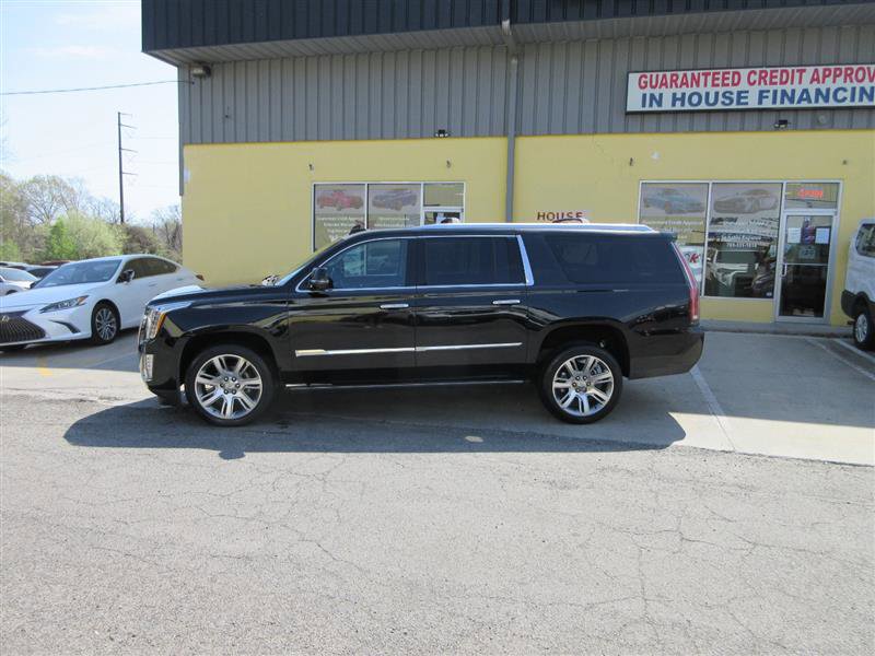 Used 2015 Cadillac Escalade ESV Premium AWD/4WD image 2