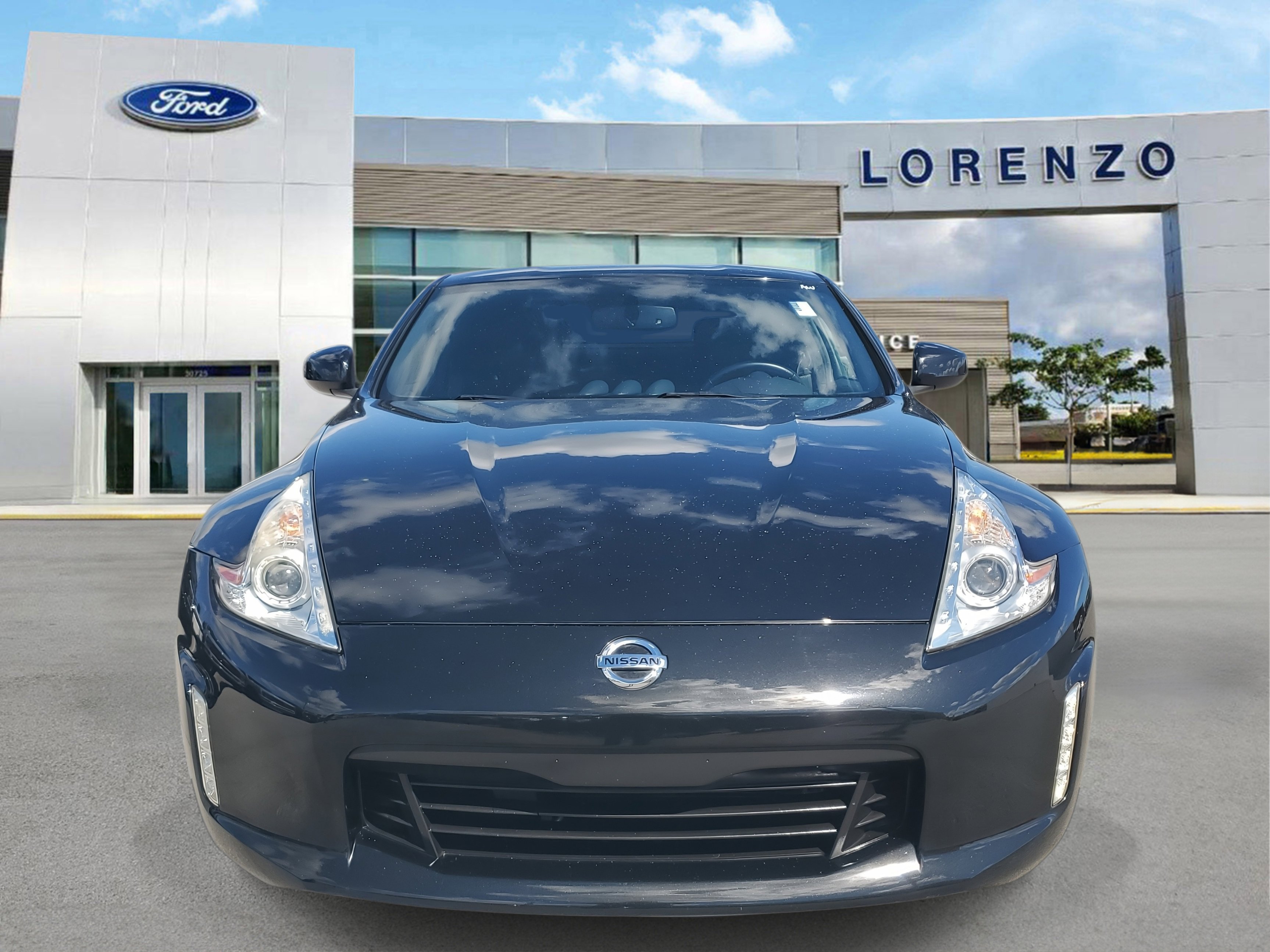 Used 2016 Nissan 370Z Coupe video 2