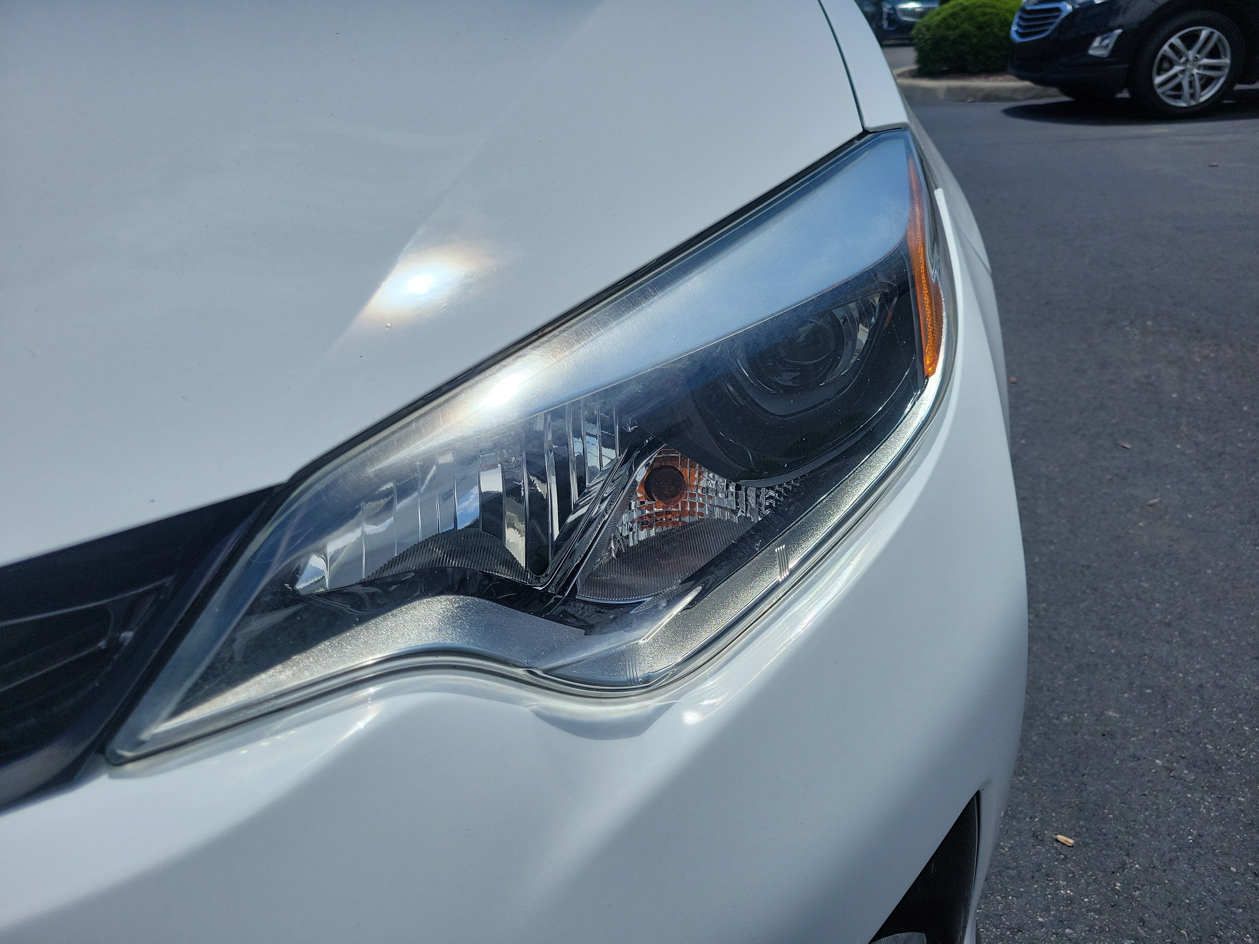 Used 2015 Toyota Corolla S FWD image 9
