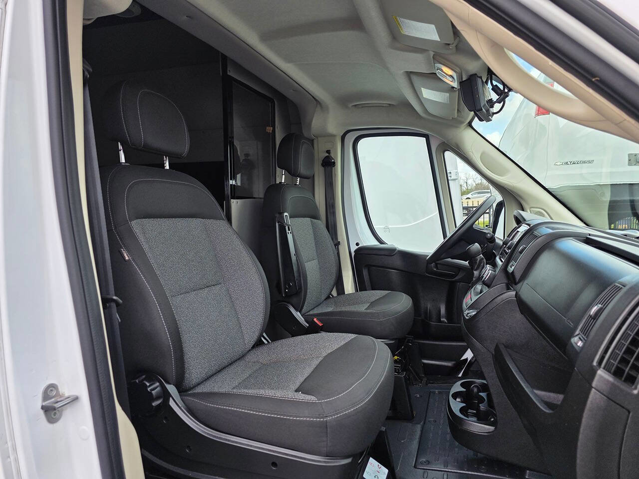 Used 2021 RAM ProMaster 1500 image 9