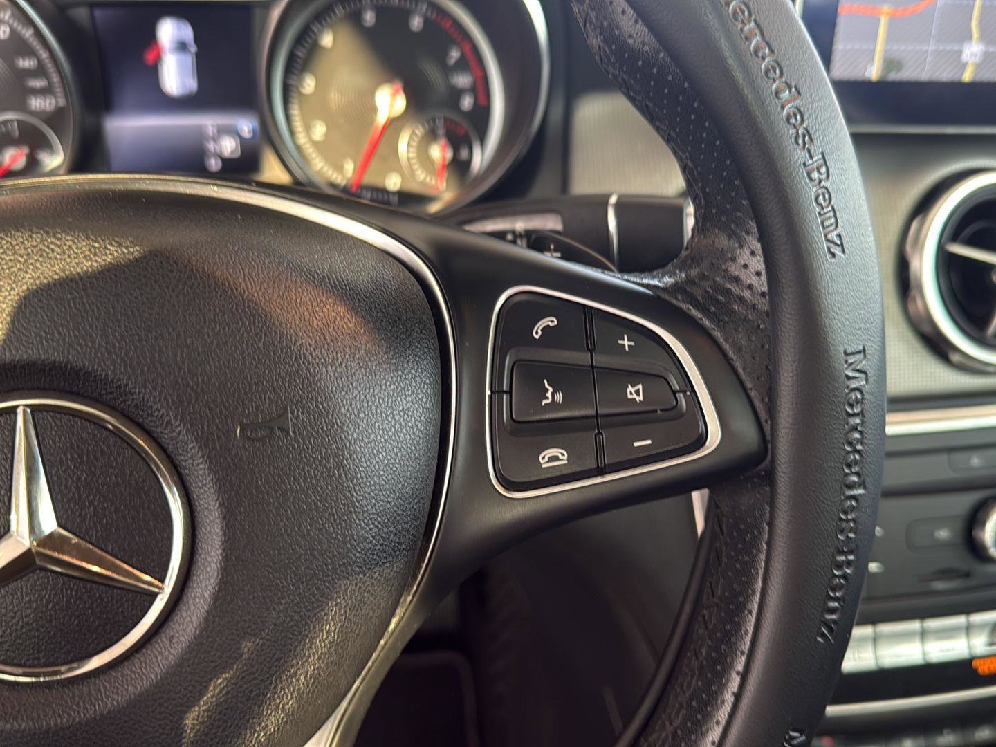 Used 2019 Mercedes-Benz GLA 250 4MATIC w/ Multimedia Package image 21