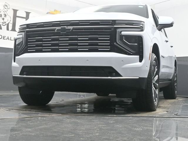 New 2026 Chevrolet Suburban High Country AWD/4WD image 35