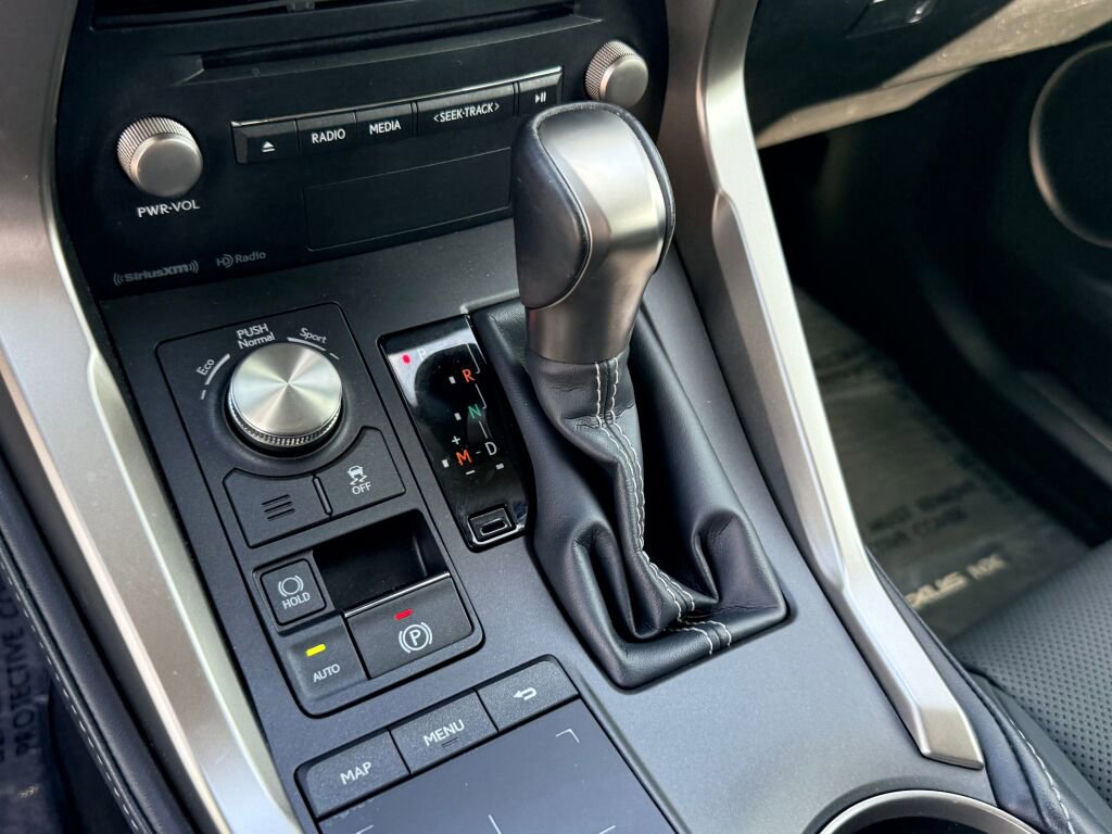 Used 2021 Lexus NX 300 image 22