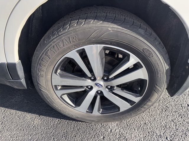 Used 2019 Subaru Outback 2.5i Limited w/ Popular Package #2 image 32