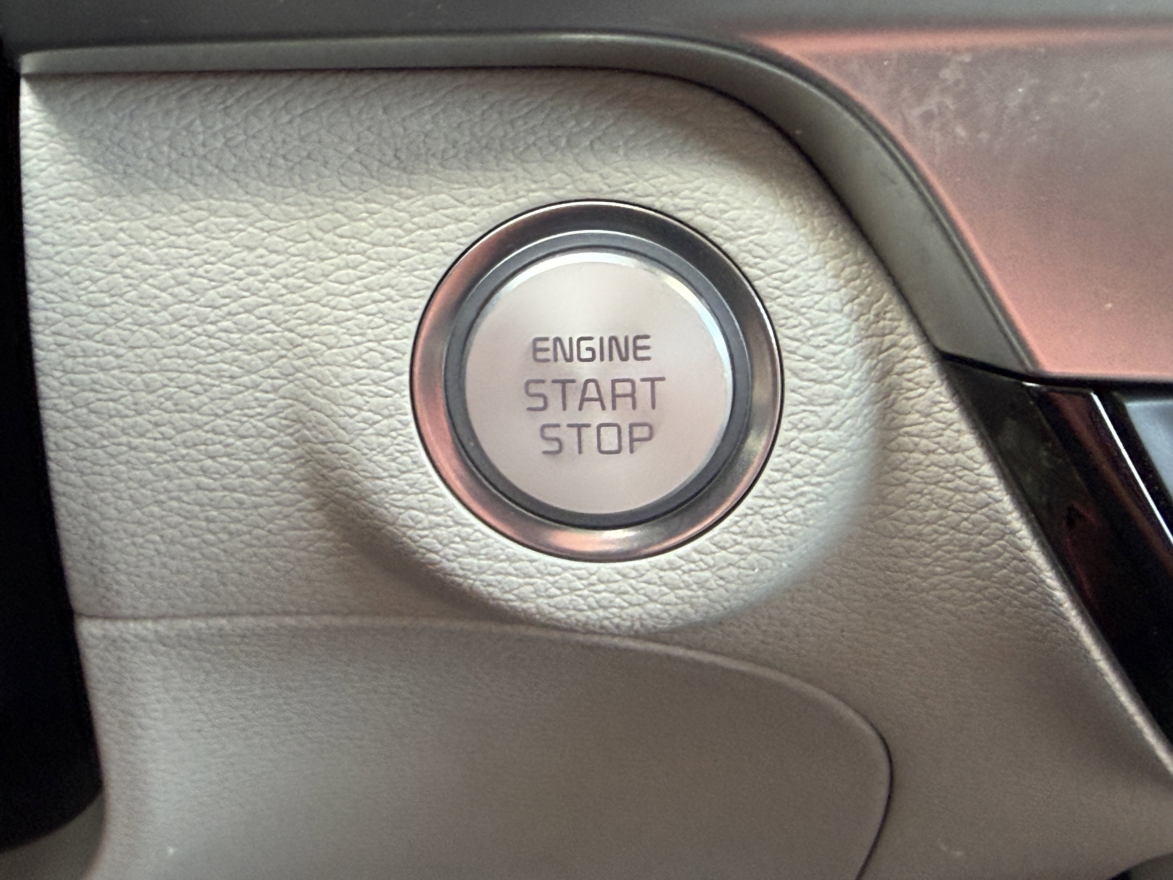 Certified 2023 Kia Telluride S image 26