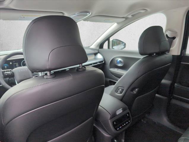 New 2026 Hyundai Ioniq 9 SEL image 16
