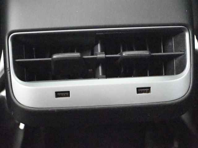 Used 2019 Tesla Model 3 Long Range image 12