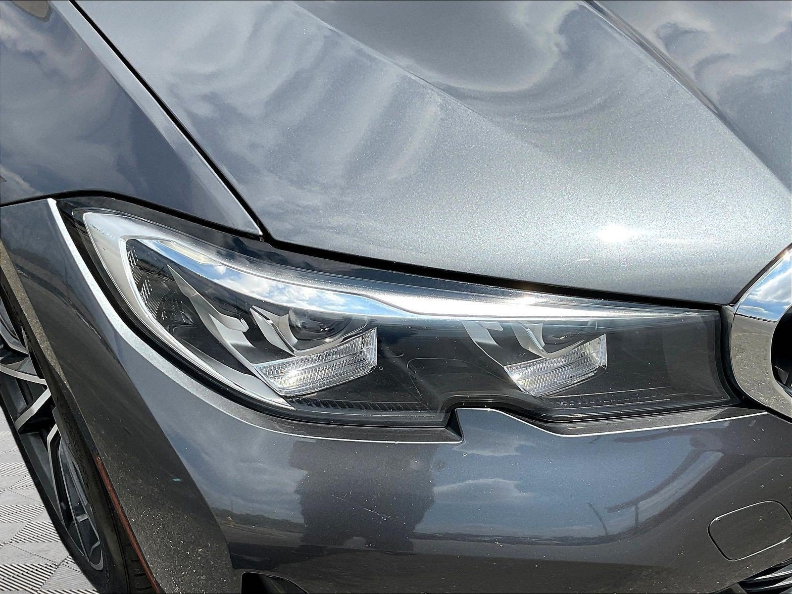 Used 2020 BMW 330i xDrive Sedan AWD/4WD image 32