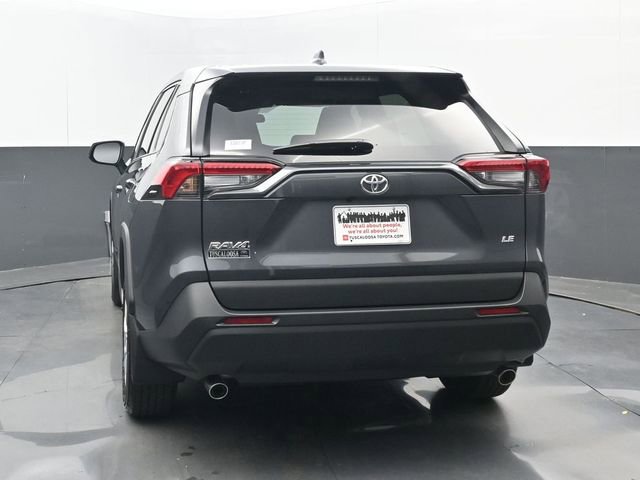Used 2025 Toyota RAV4 LE FWD image 17