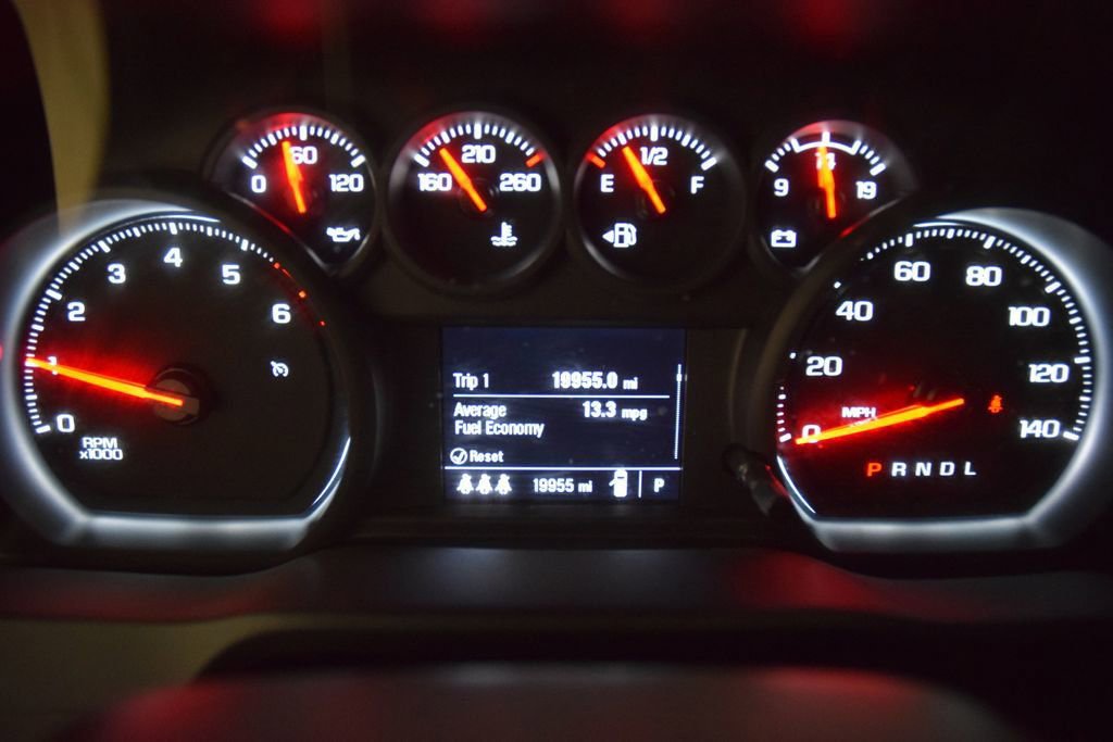 Used 2024 Chevrolet Silverado 2500 Custom w/ Custom Value Package image 42