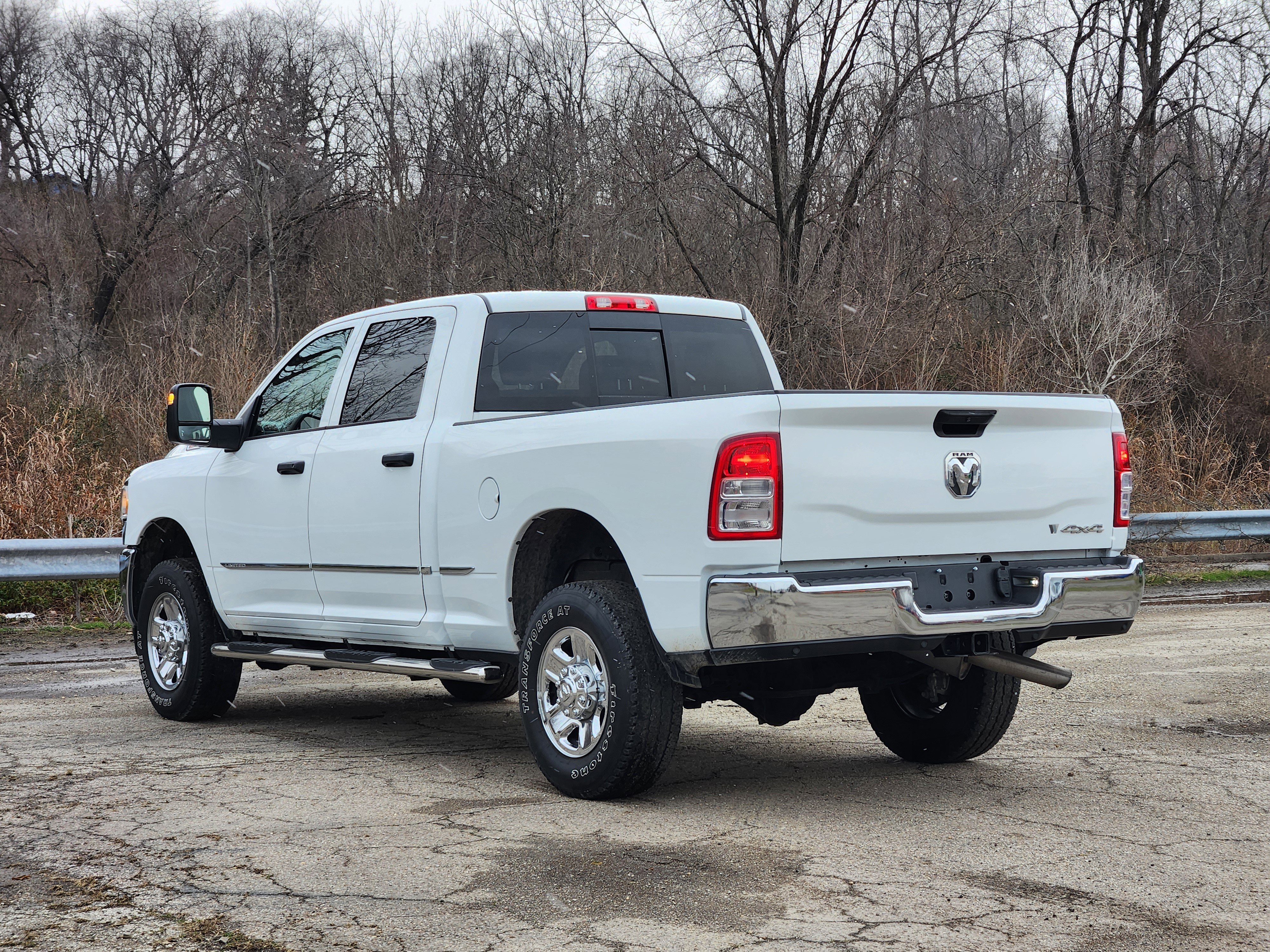 Used 2024 RAM 2500 Tradesman w/ Chrome Appearance Group image 2