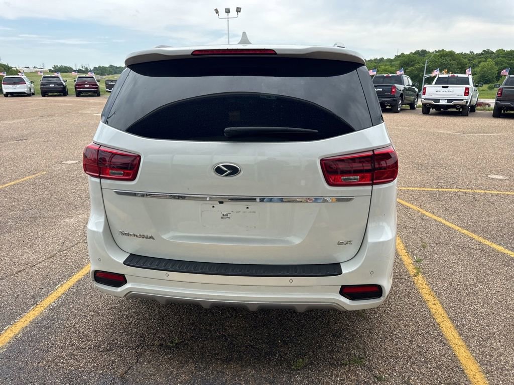 Used 2020 Kia Sedona EX w/ EX Premium Package FWD image 6