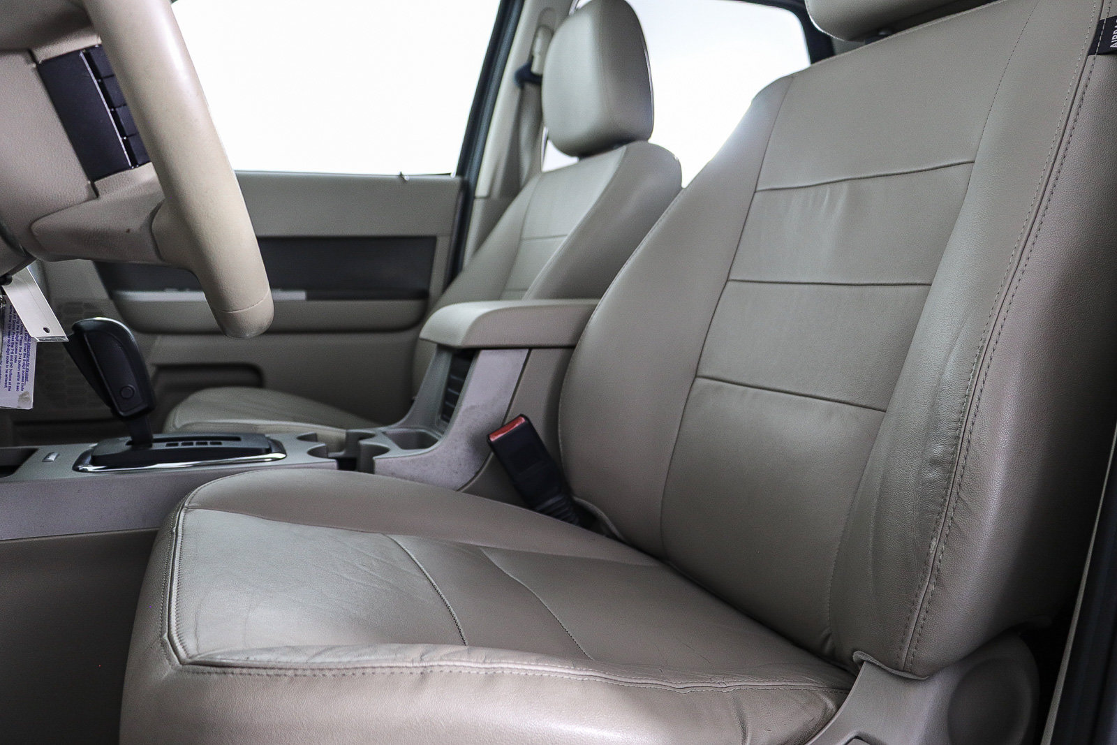 Used 2012 Ford Escape XLT FWD image 23