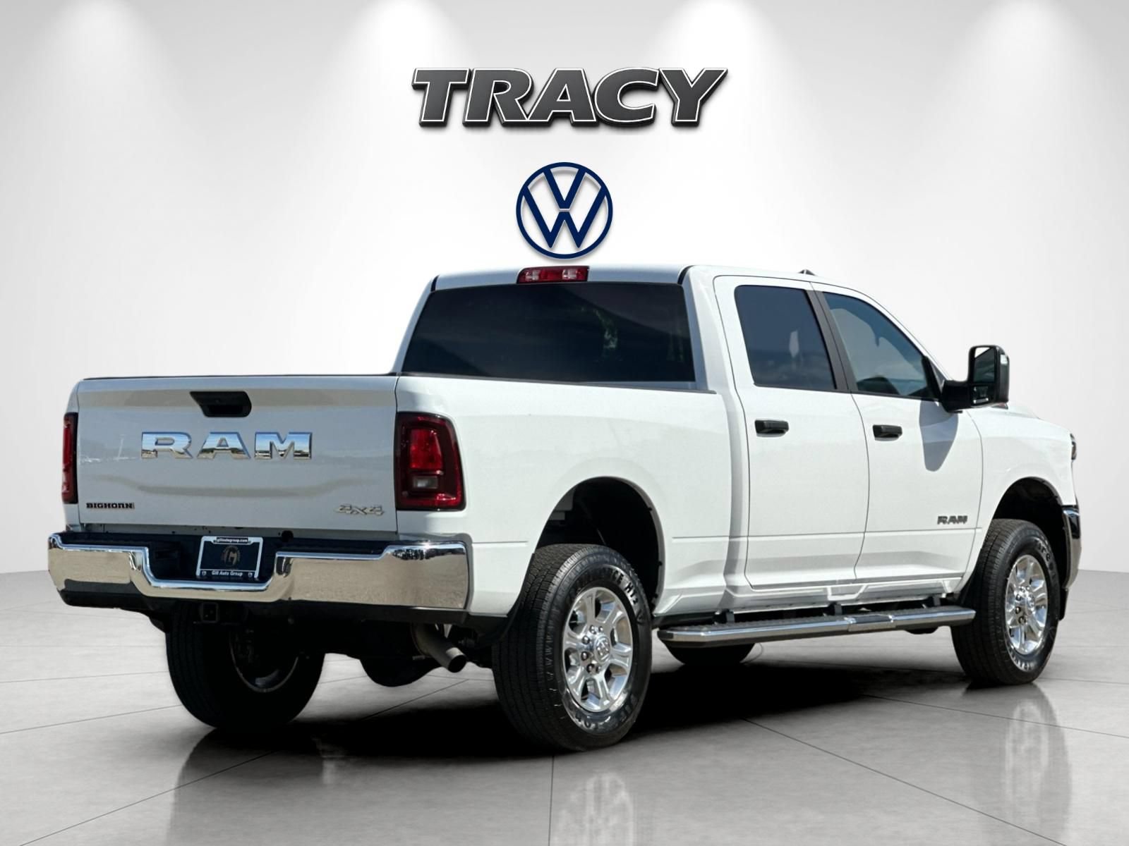 Used 2025 RAM 2500 Big Horn AWD/4WD image 4