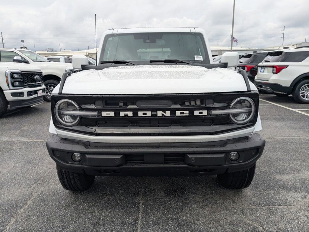New 2026 Ford Bronco Outer Banks image 10