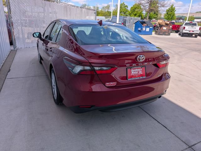 Used 2022 Toyota Camry LE FWD image 22