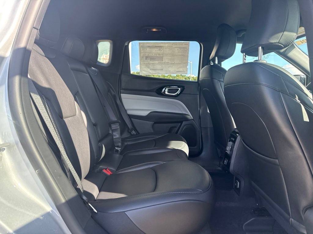 New 2026 Jeep Compass Limited AWD/4WD image 13