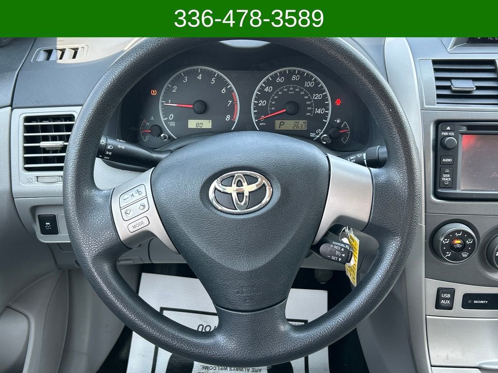 Used 2013 Toyota Corolla LE image 14