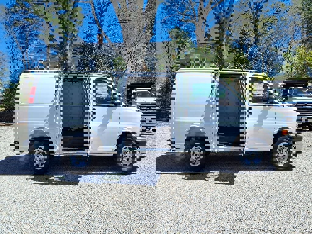 New 2026 Chevrolet Express 2500 w/ Driver Convenience Package RWD image 12