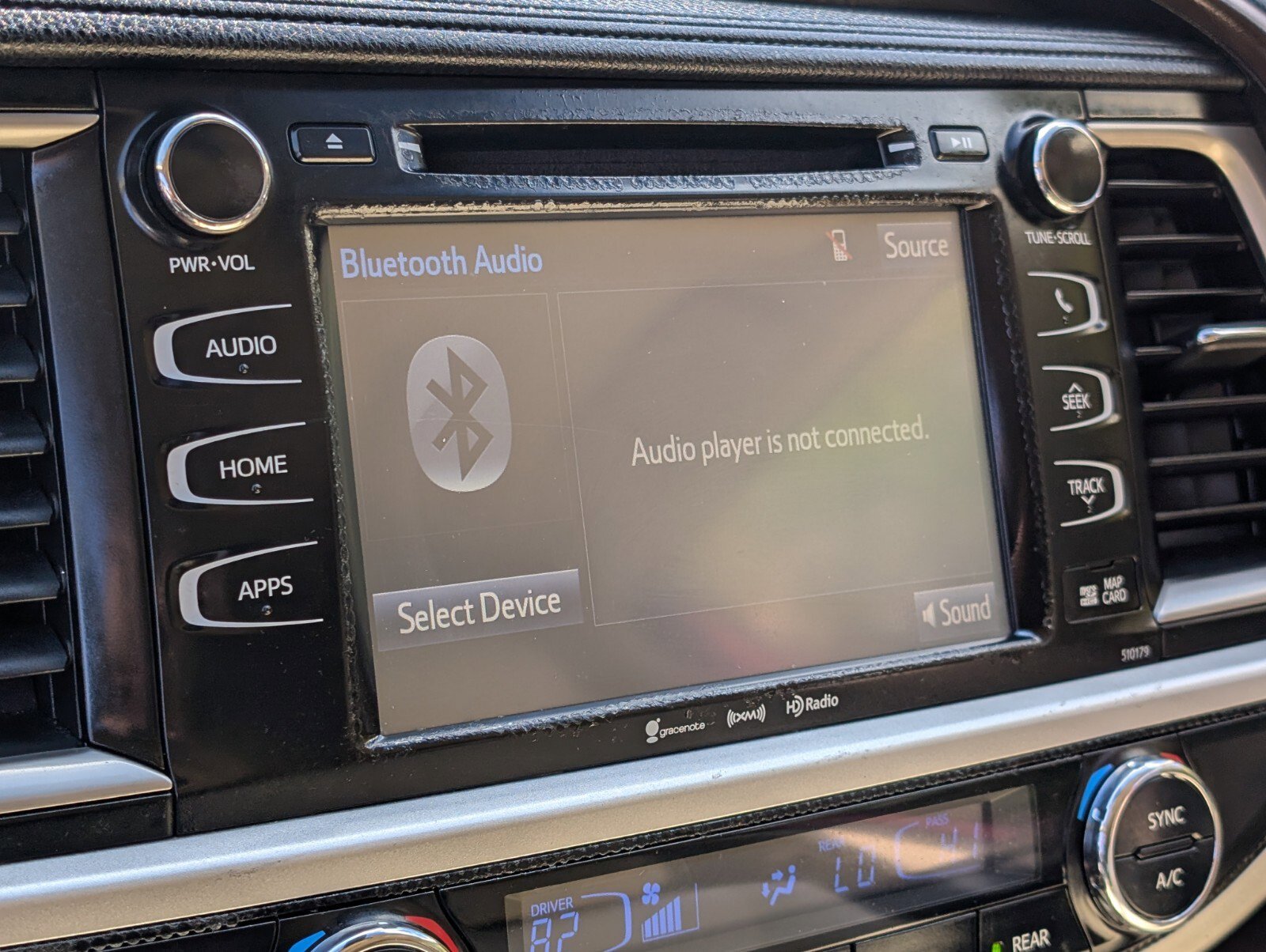 Used 2018 Toyota Highlander XLE image 29