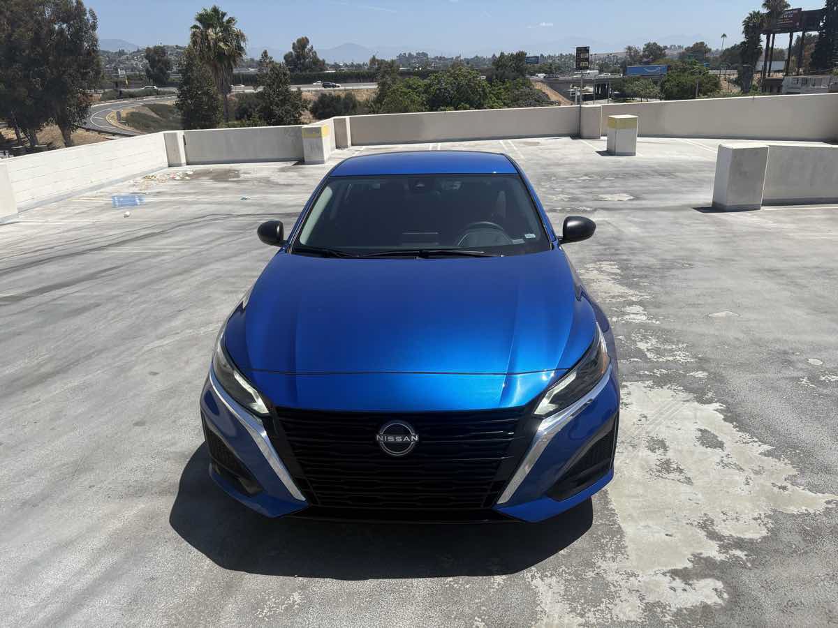Used 2025 Nissan Altima 2.5 SV FWD image 5