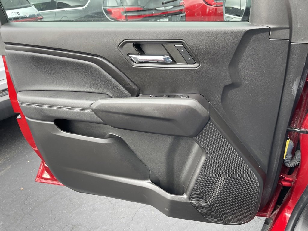 Used 2023 Chevrolet Colorado LT w/ LT Convenience Package III image 23