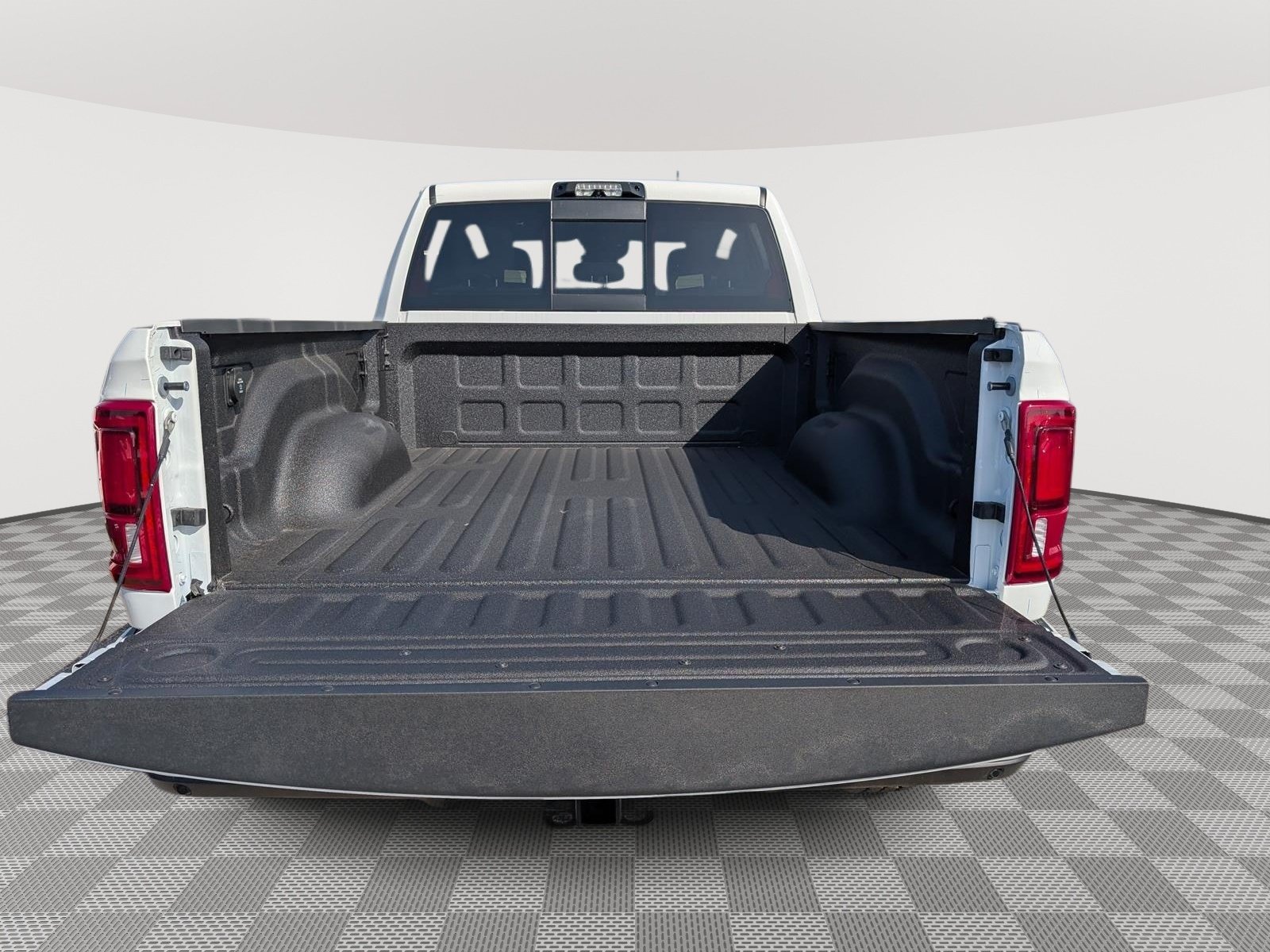 New 2026 RAM 2500 Big Horn AWD/4WD image 8