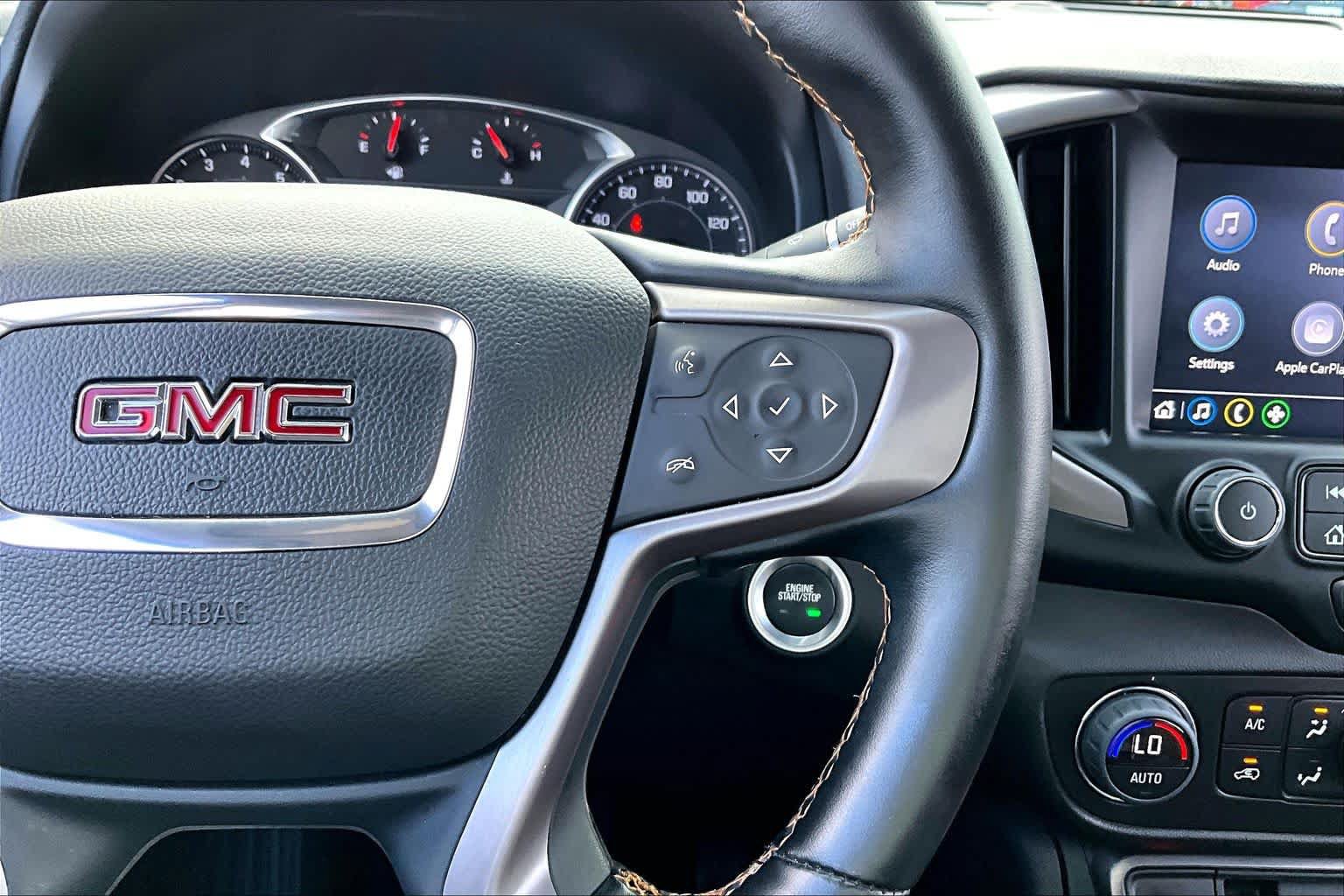 Used 2024 GMC Terrain AT4 w/ Tech Package AWD/4WD image 25