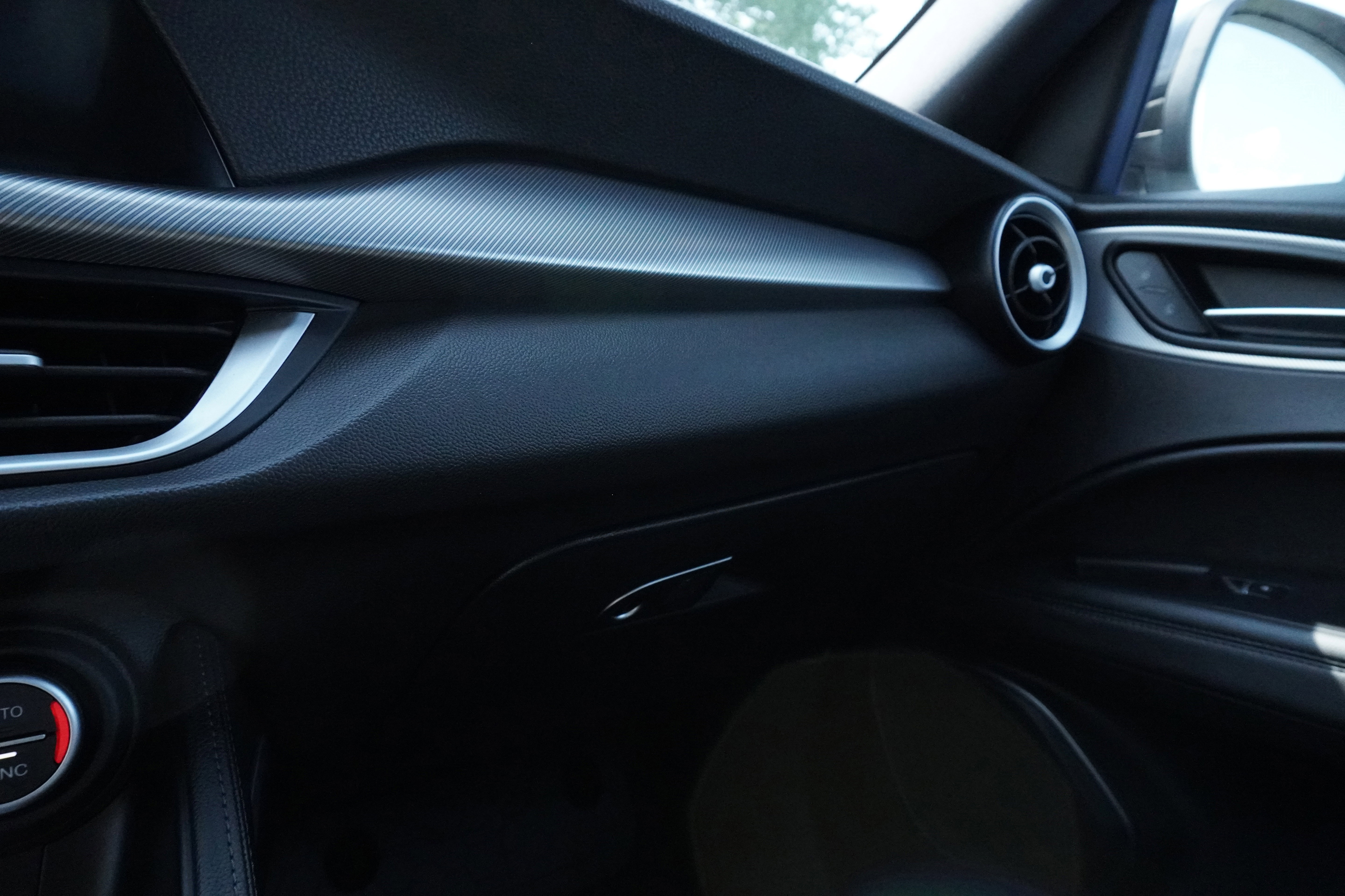 Used 2023 Alfa Romeo Stelvio Veloce image 25