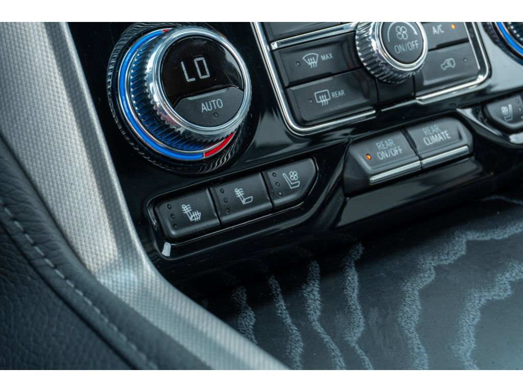 Used 2024 GMC Yukon Denali image 25