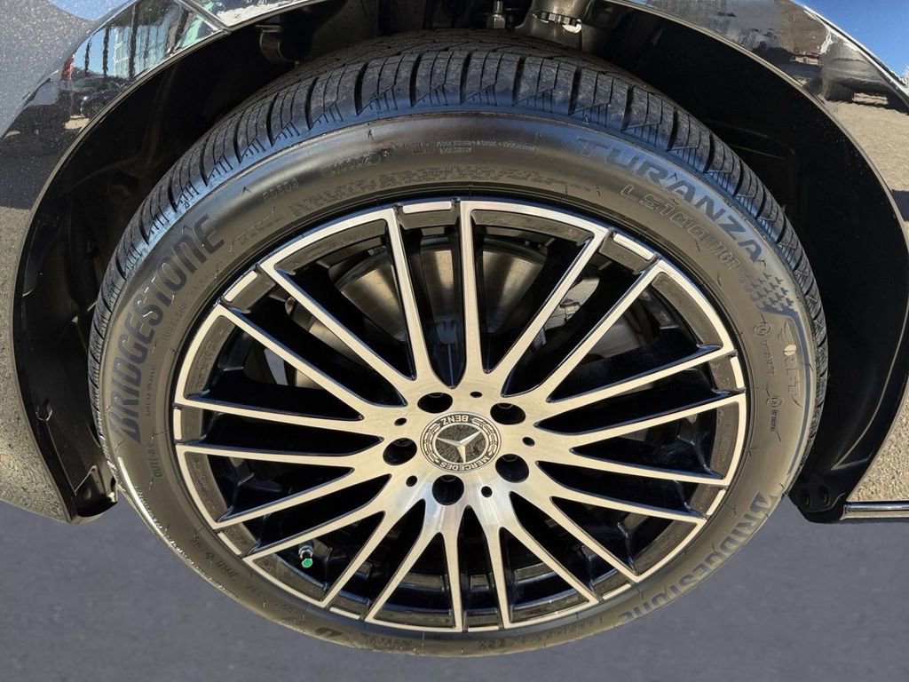 New 2026 Mercedes-Benz C 300 4MATIC Sedan image 8