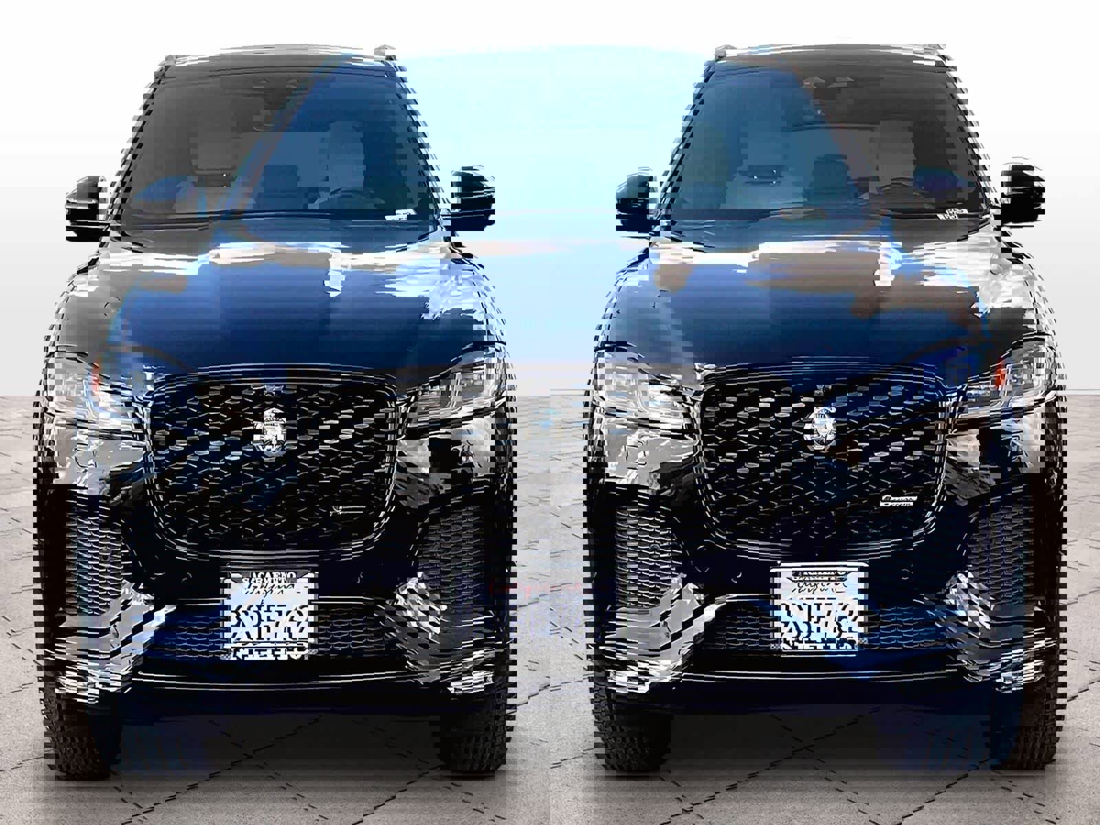 Used 2025 Jaguar F-PACE R-Dynamic S image 3