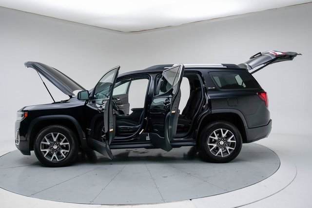 Used 2023 GMC Acadia SLE w/ Driver Convenience Package image 19