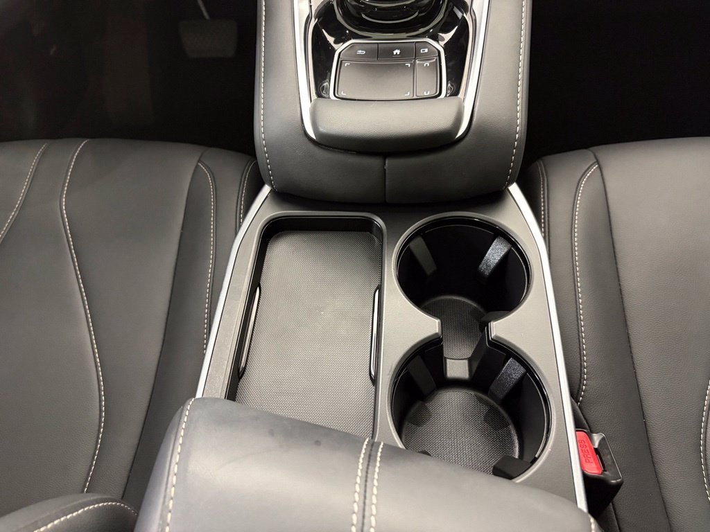 Used 2025 Acura RDX SH-AWD image 25