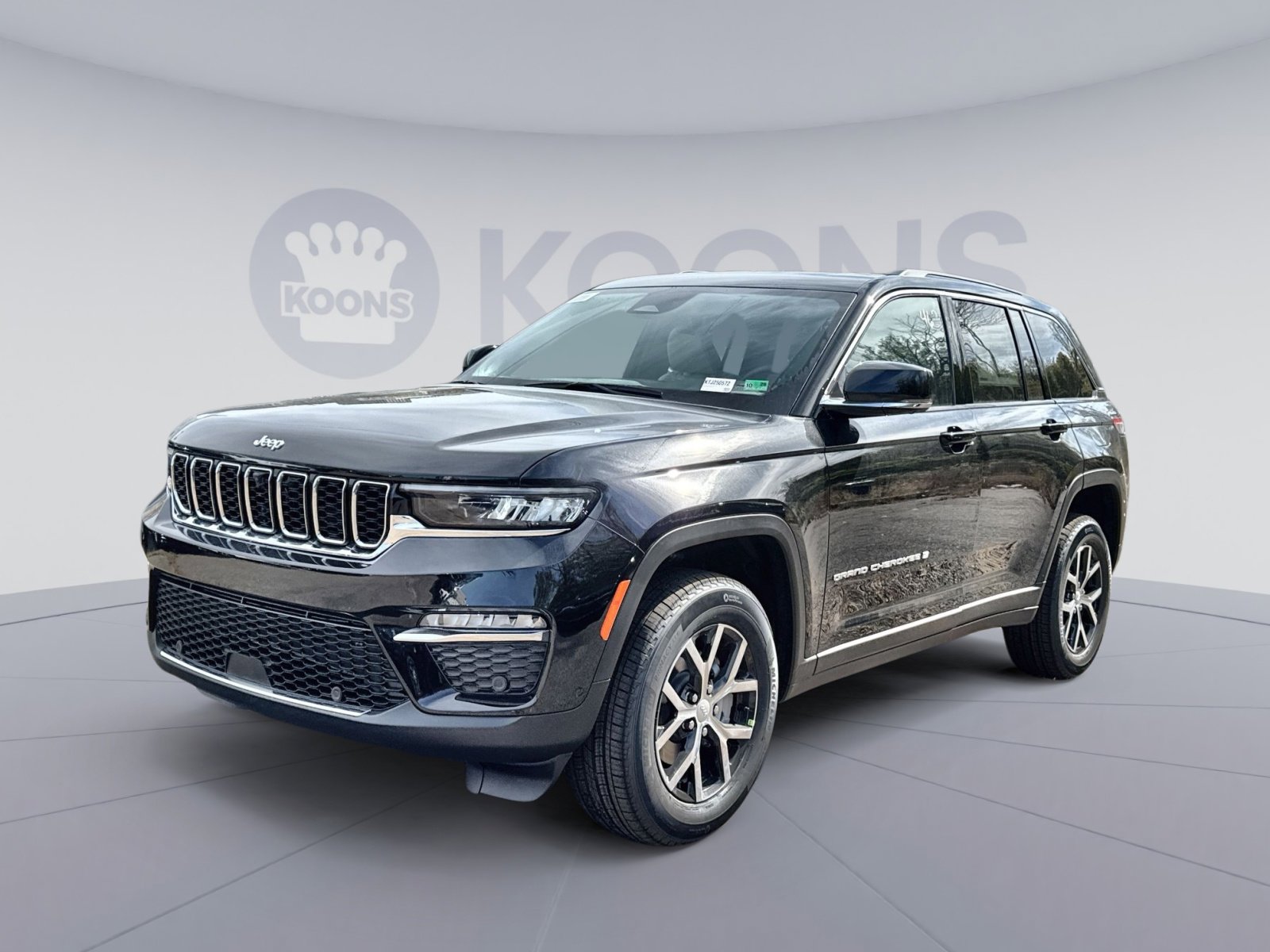 New 2025 Jeep Grand Cherokee Limited w/ Luxury Tech Group II