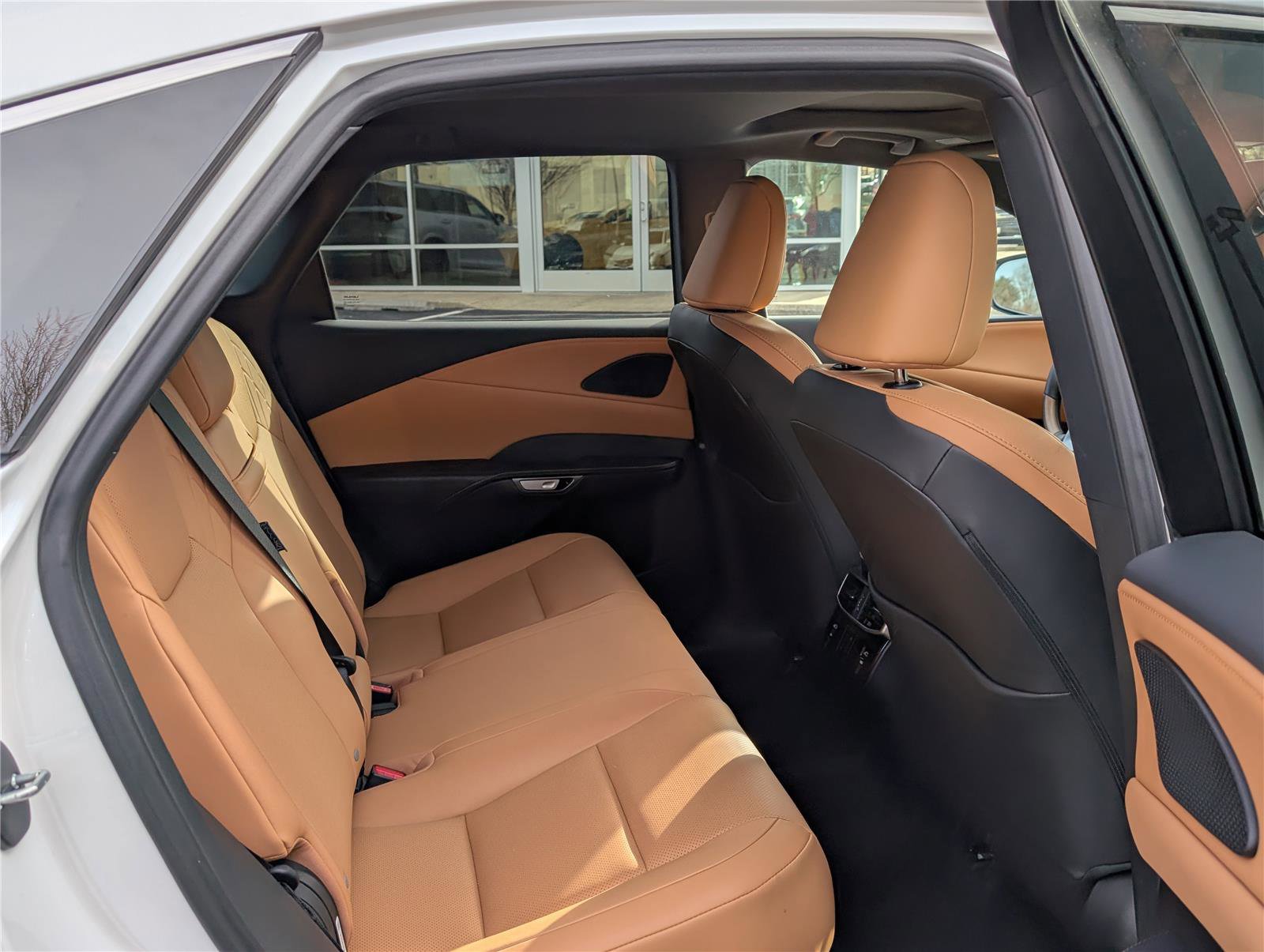 Used 2024 Lexus RX 350 Premium image 12