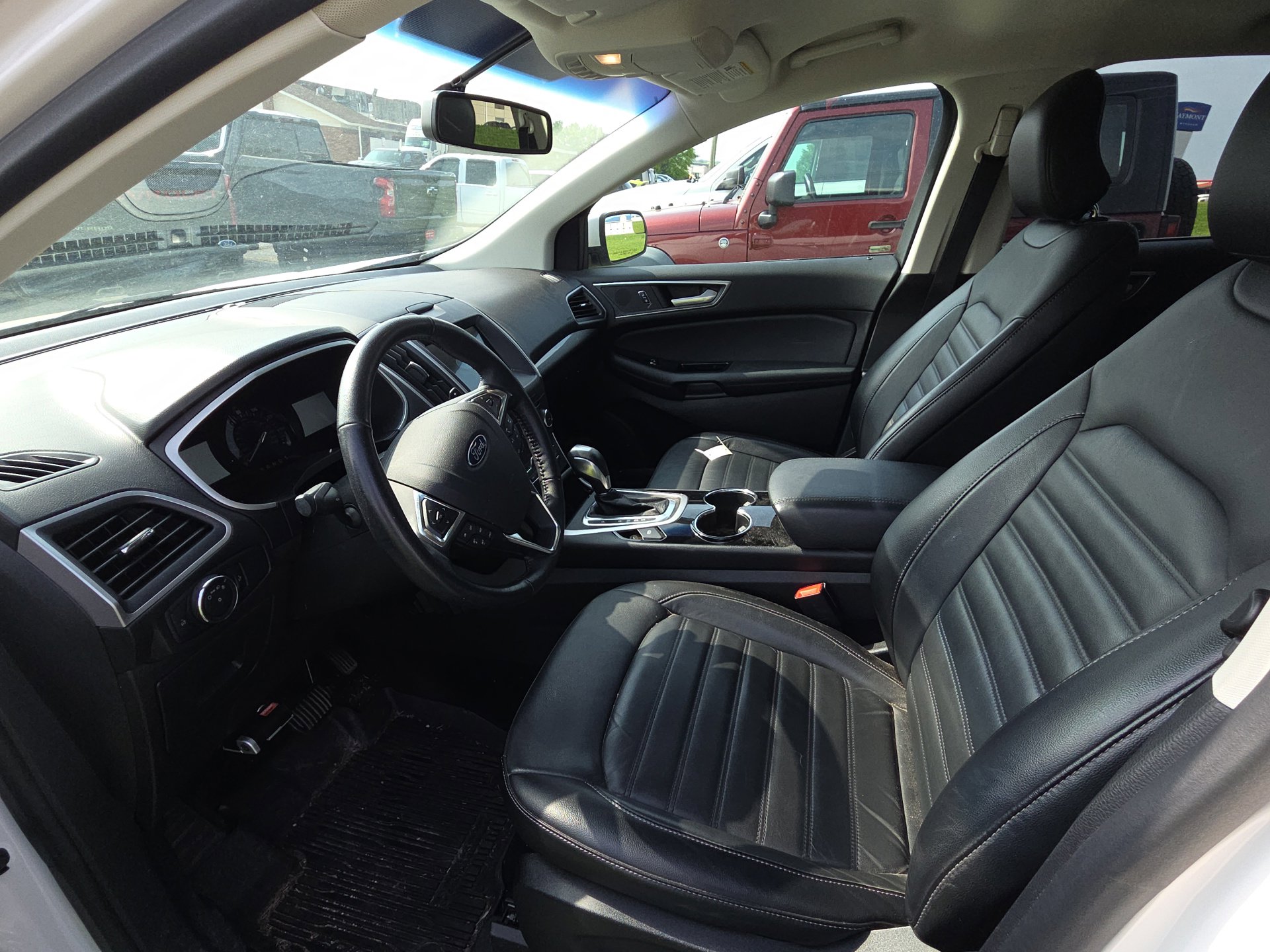 Used 2017 Ford Edge SEL w/ Equipment Group 201A AWD/4WD image 8