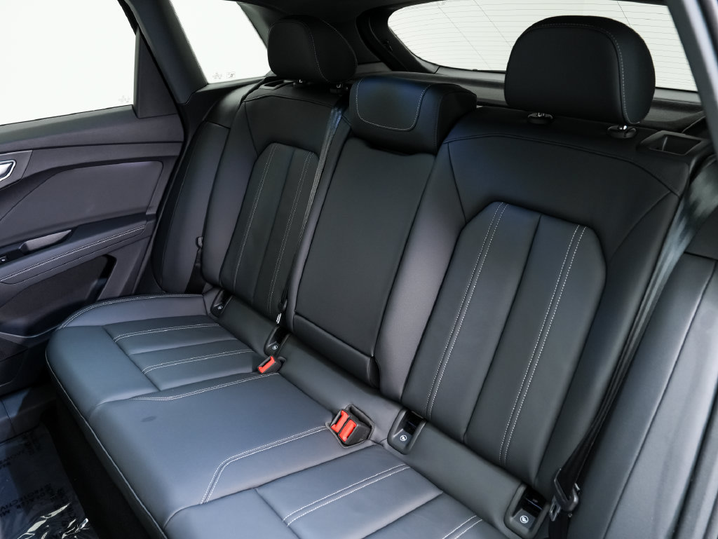 Used 2023 Audi Q4 e-tron Premium Plus w/ Premium Plus RWD image 23
