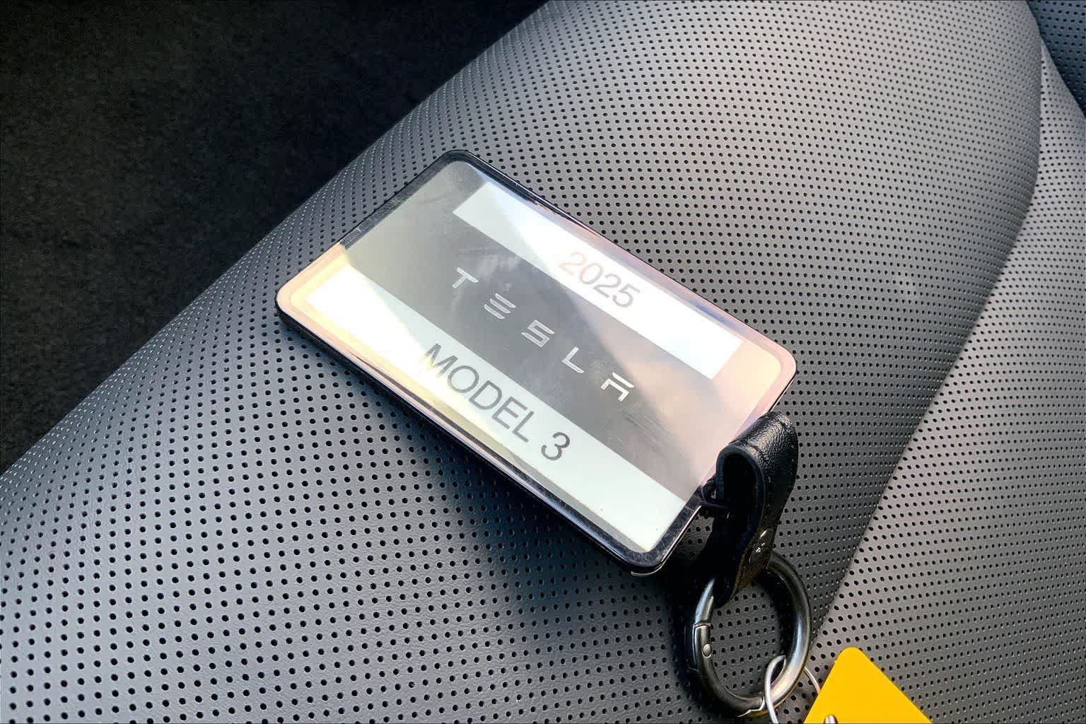 Used 2025 Tesla Model 3 Performance AWD/4WD image 19
