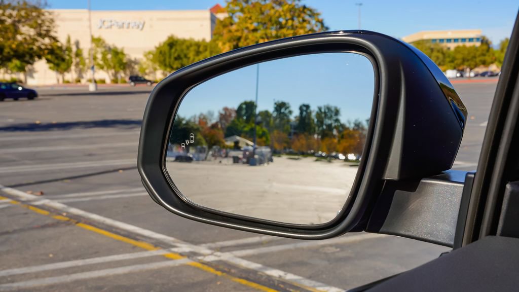 Used 2025 Subaru Solterra Touring w/ Touring Package image 20