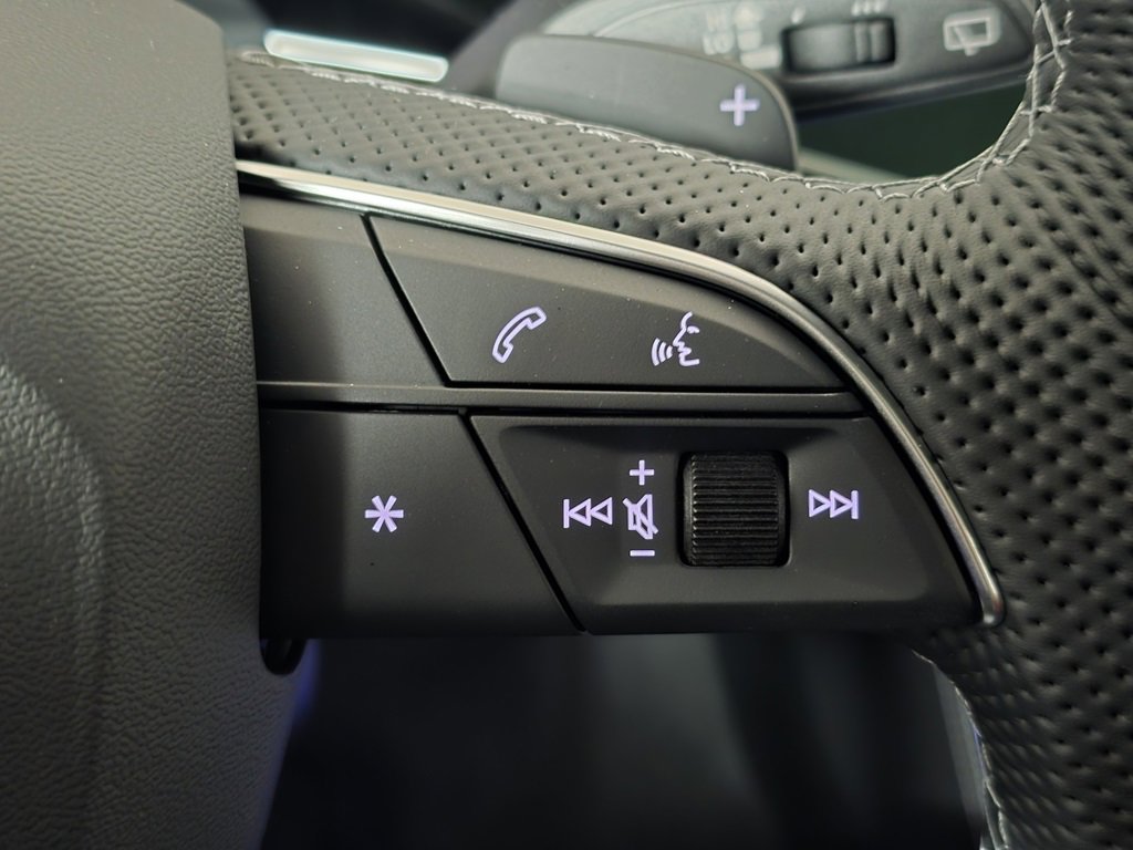 New 2026 Audi SQ8 Prestige image 37