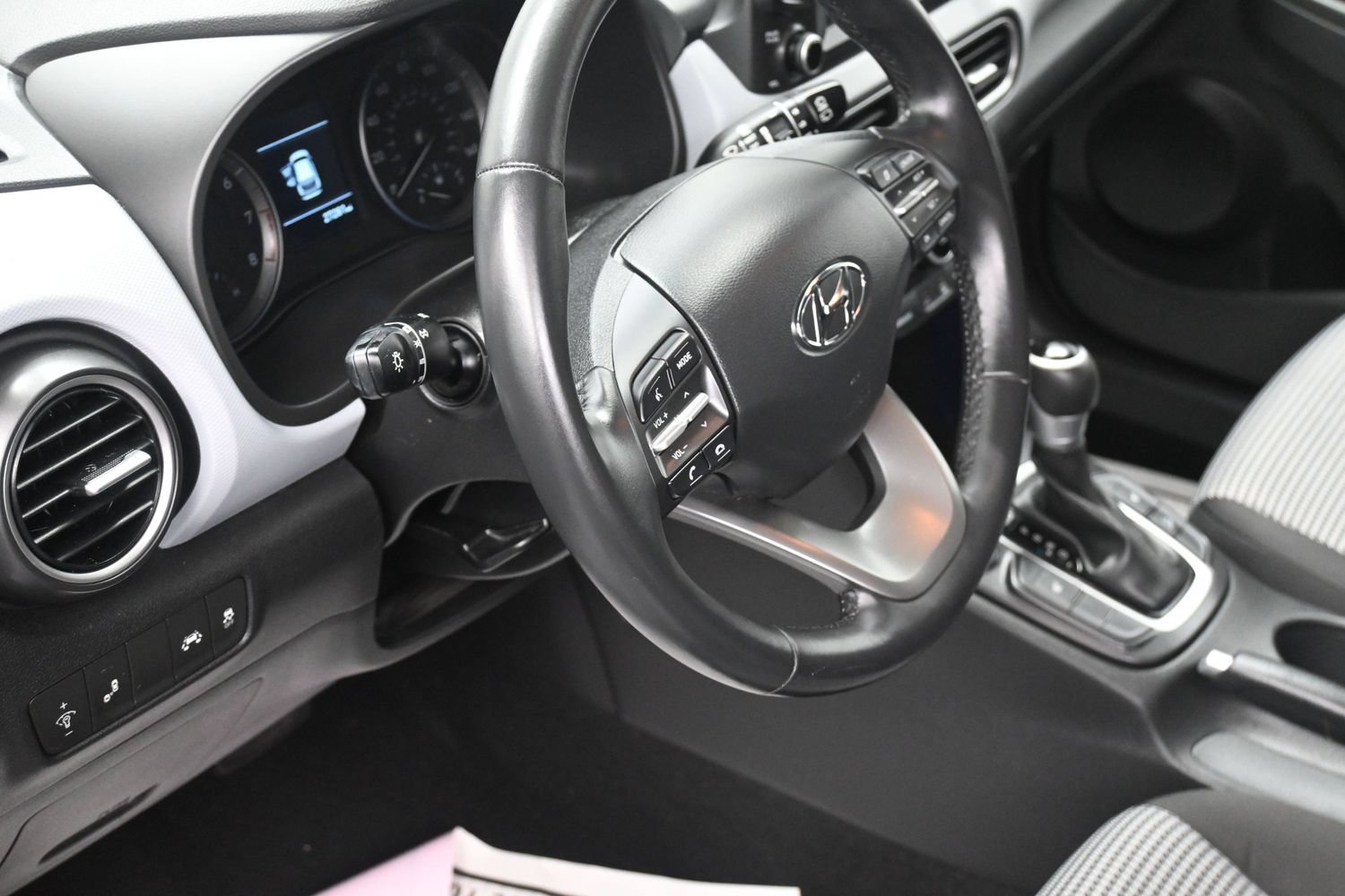 Used 2019 Hyundai Kona SEL AWD/4WD image 23