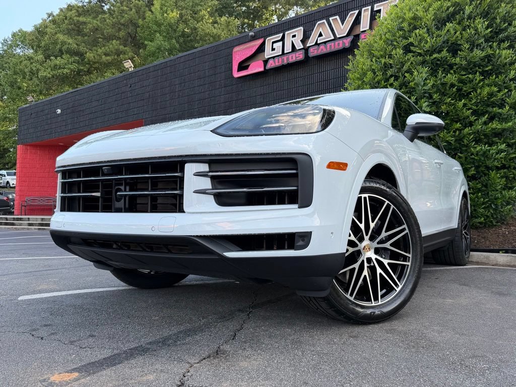 Used 2026 Porsche Cayenne AWD/4WD image 2
