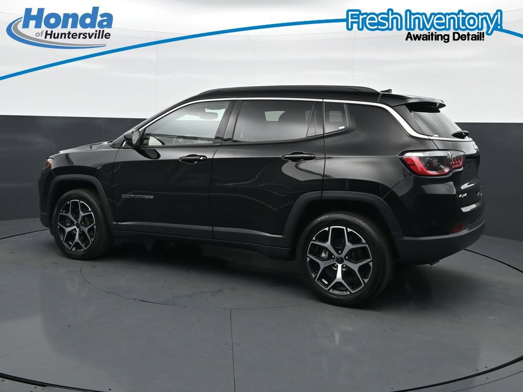 Used 2025 Jeep Compass Limited AWD/4WD image 7