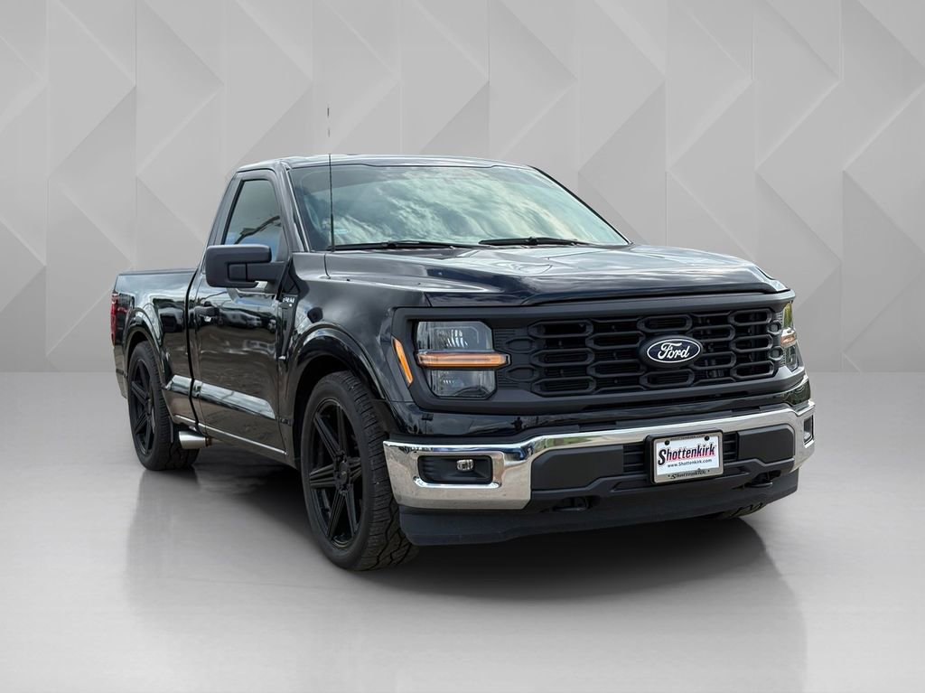 Used 2025 Ford F150 XL w/ Equipment Group 103A High AWD/4WD image 3