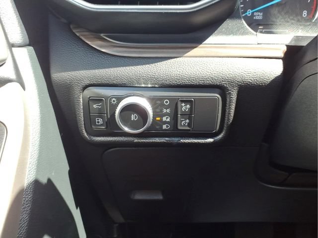 Certified 2023 Ford Explorer Limited w/ Hybrid Equipment Group 310A AWD/4WD image 15