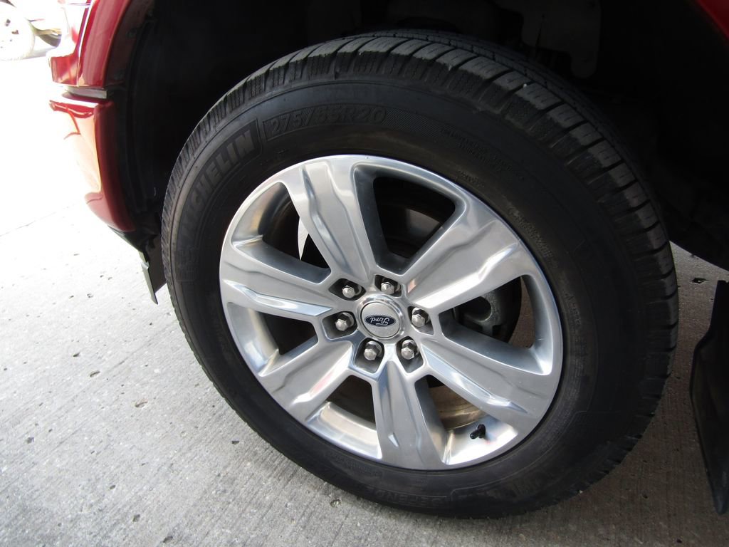 Used 2018 Ford F150 Platinum image 36