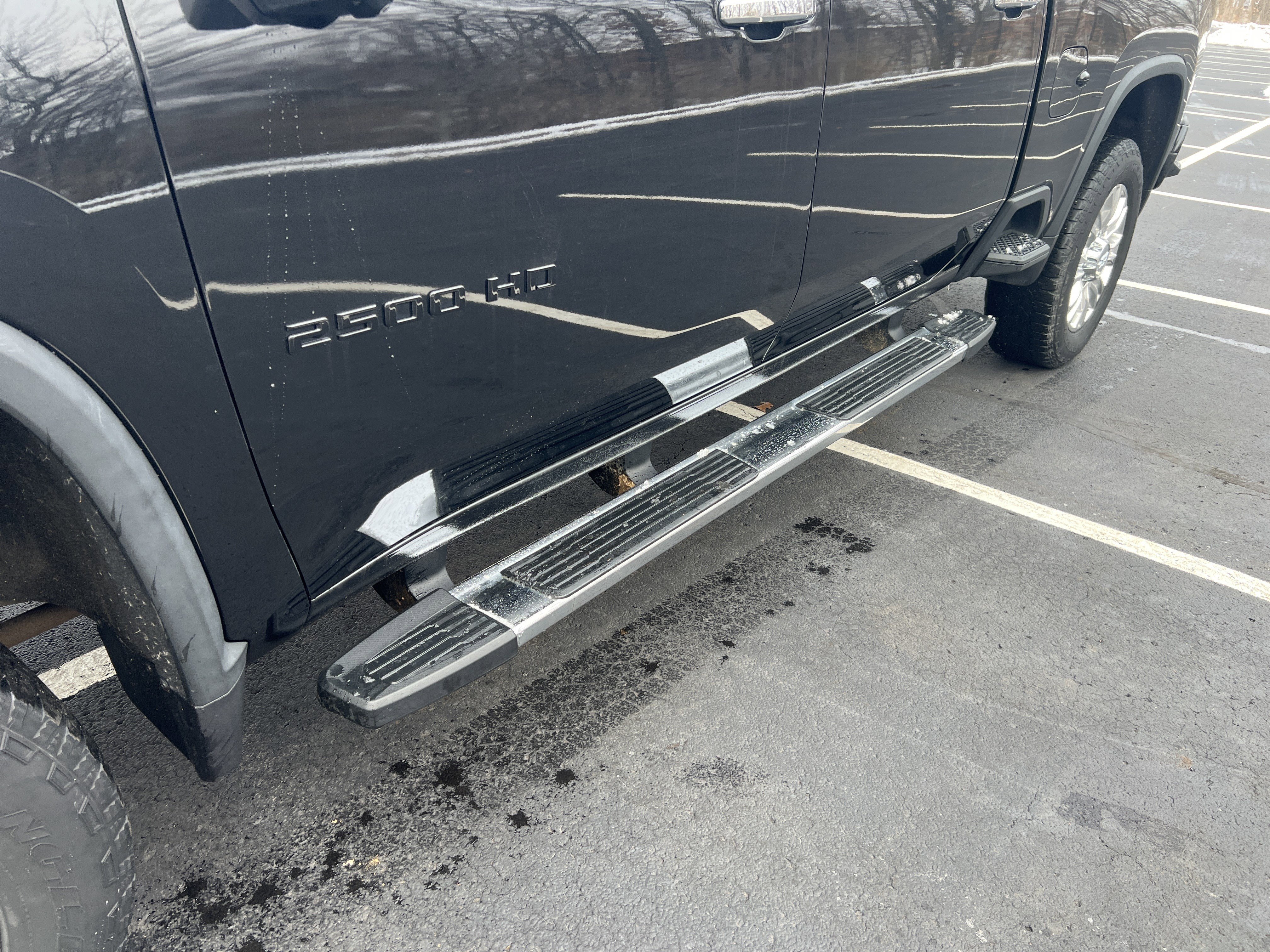 Used 2020 Chevrolet Silverado 2500 High Country image 9