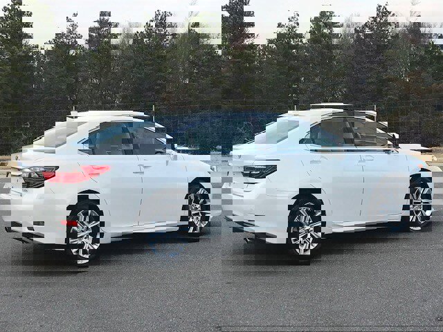 Used 2015 Lexus ES 350 image 4