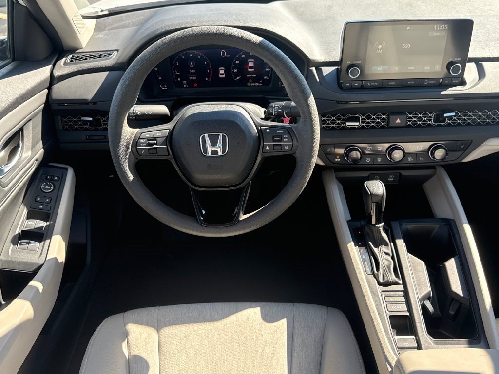 Certified 2023 Honda Accord EX image 17